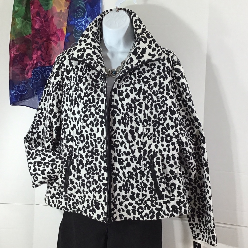 Clara S. Leopard Print zip front Women's Jacket XL NWT
